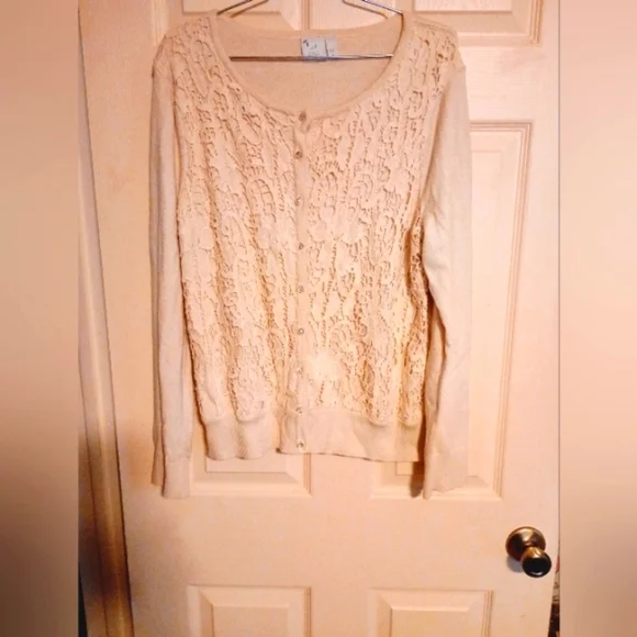 J. Jill Delight In The Details Cream Colored Cardigan Size Medium - Picture 1 of 4